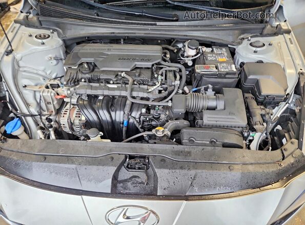 5NPLM4AG4MH046332 2021 HYUNDAI ELANTRA Gray Սալոնի հետևի տեսք