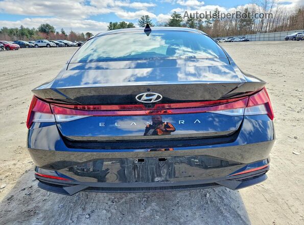 5NPLM4AG5MH008527 2021 HYUNDAI ELANTRA Black Rear view