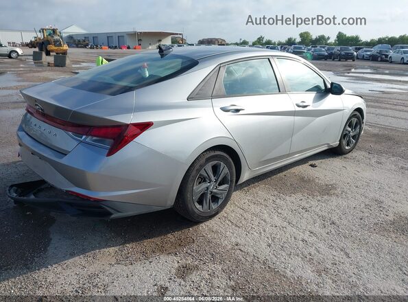 5NPLM4AG5MH052267 2021 HYUNDAI ELANTRA Silver უკანა მარჯვენა