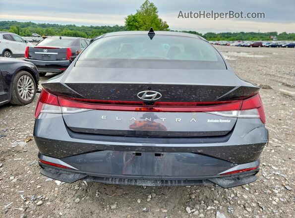 5NPLM4AG5PH110687 2023 HYUNDAI ELANTRA Gray Հետևի տեսք