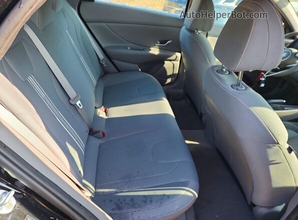 5NPLM4AG6MH040659 2021 HYUNDAI ELANTRA Черный Вид задних сидений
