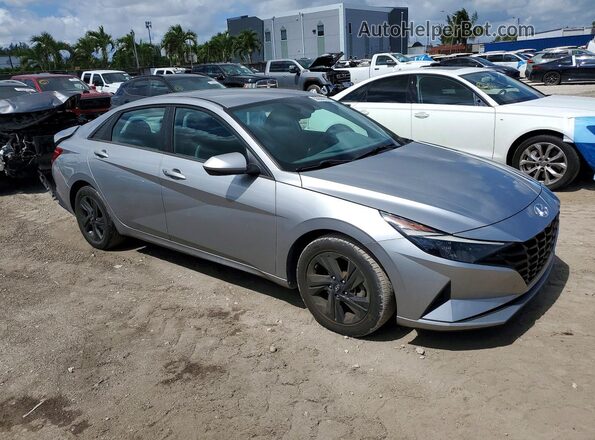 5NPLM4AG6NH083044 2022 HYUNDAI ELANTRA Silver Front right