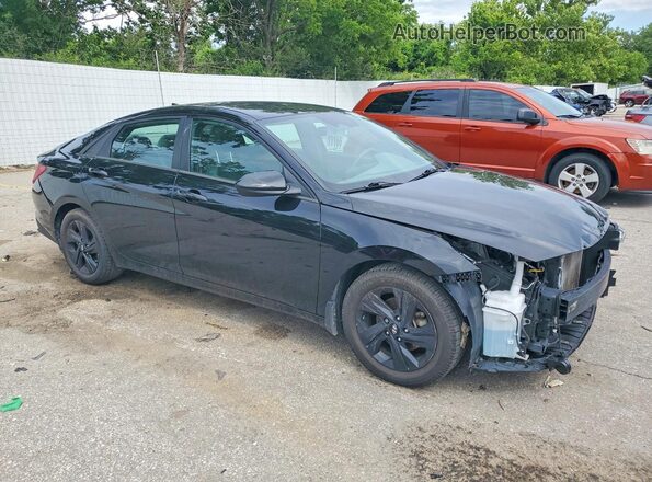 5NPLM4AG6NH084498 2022 HYUNDAI ELANTRA Черный Передняя правая четверть