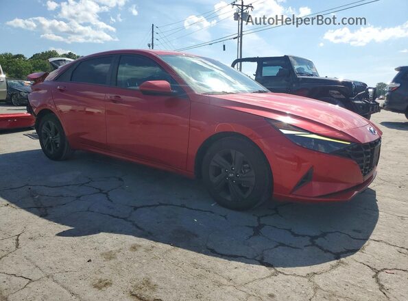 5NPLM4AG6PH103750 2023 HYUNDAI ELANTRA Red Przód prawy
