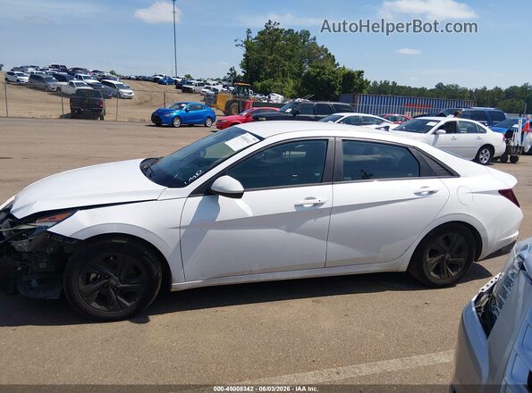 5NPLM4AG7NH059609 2022 HYUNDAI ELANTRA White Widok wnętrza 360 stopni