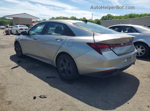 5NPLM4AG7NH069881 2022 HYUNDAI ELANTRA Серебряный 
