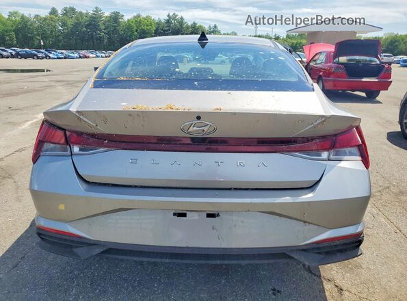 5NPLM4AG7NH069881 2022 HYUNDAI ELANTRA Серебряный 