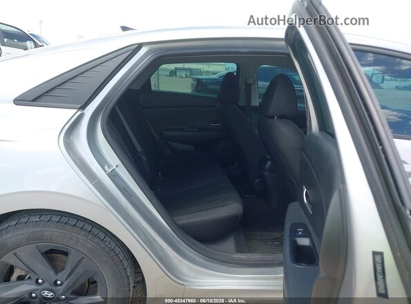5NPLM4AG8MH009428 2021 HYUNDAI ELANTRA Silver VIN კოდის სტიკერის ხედი