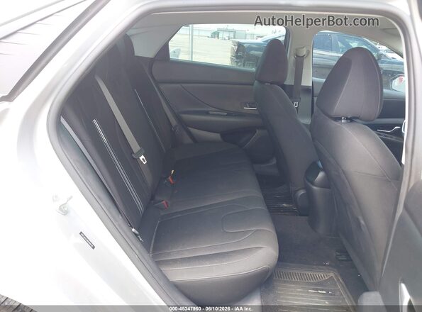 5NPLM4AG8MH009428 2021 HYUNDAI ELANTRA Silver 