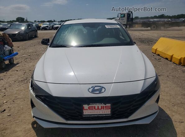 5NPLM4AG8MH022597 2021 HYUNDAI ELANTRA White 