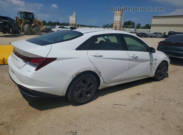 5NPLM4AG8MH022597 2021 HYUNDAI ELANTRA White 