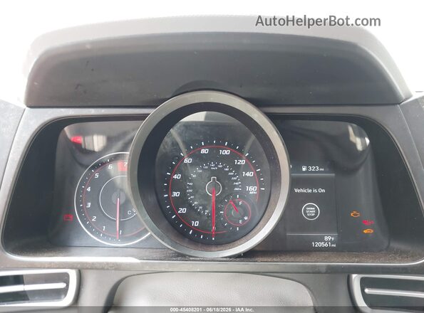 5NPLM4AG8NH081845 2022 HYUNDAI ELANTRA Red უკანა სავარძლების ხედი