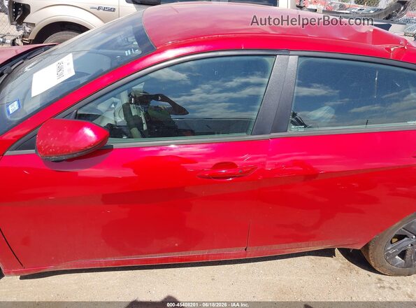 5NPLM4AG8NH081845 2022 HYUNDAI ELANTRA Red 