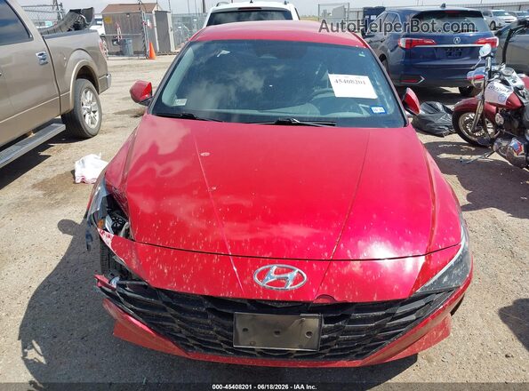5NPLM4AG8NH081845 2022 HYUNDAI ELANTRA Red უკანა სალონის ხედი