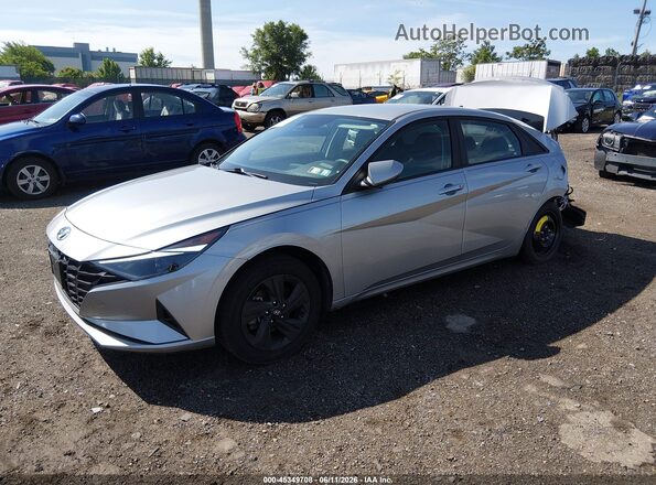 5NPLM4AG9MH006392 2021 HYUNDAI ELANTRA Silver Przód lewy