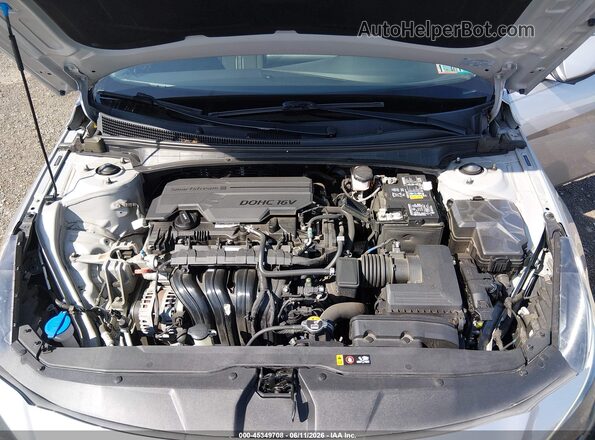 5NPLM4AG9MH006392 2021 HYUNDAI ELANTRA Silver Widok z tyłu