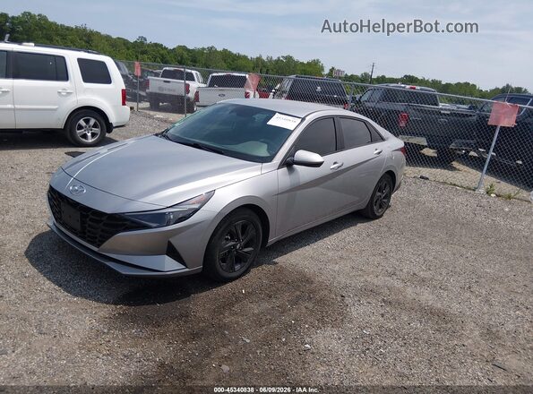 5NPLM4AG9MH023743 2021 HYUNDAI ELANTRA Gray წინა მარცხენა ხედი სამი მეოთხედიდან