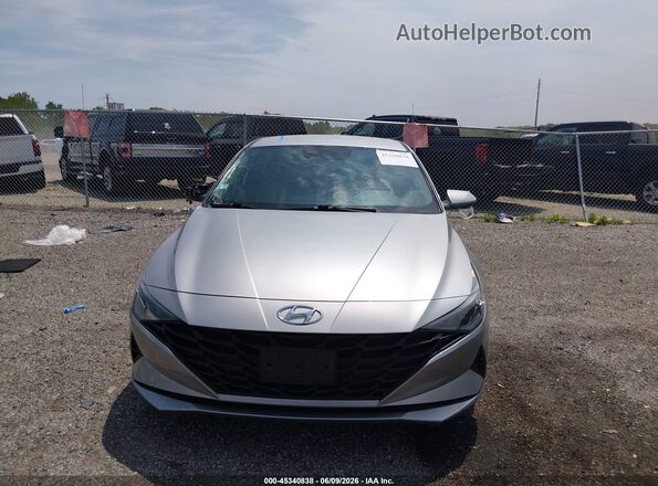 5NPLM4AG9MH023743 2021 HYUNDAI ELANTRA Gray ხელსაწყოთა პანელის ხედი