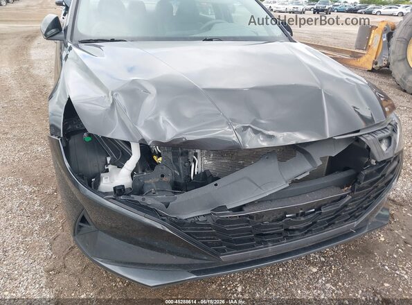 5NPLM4AG9NH063547 2022 HYUNDAI ELANTRA Gray Widok z przodu