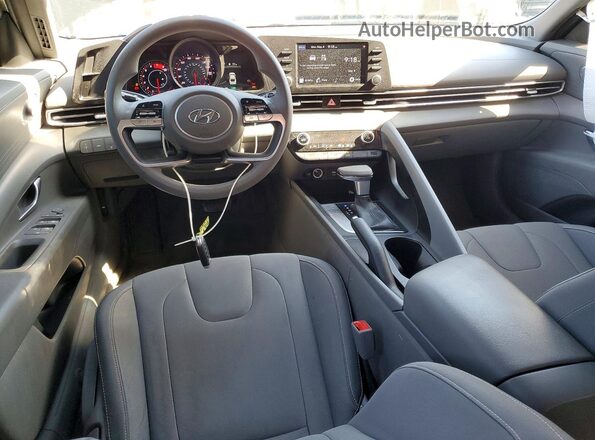 5NPLM4AG9PH103676 2023 HYUNDAI ELANTRA Черный Вид панели приборов