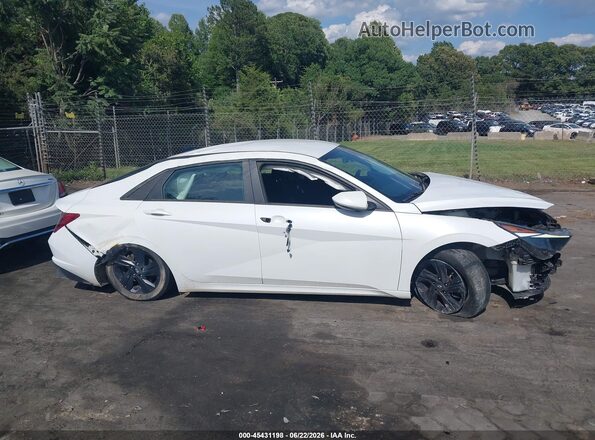 5NPLM4AGXMH010323 2021 HYUNDAI ELANTRA White უკანა სალონის ხედი