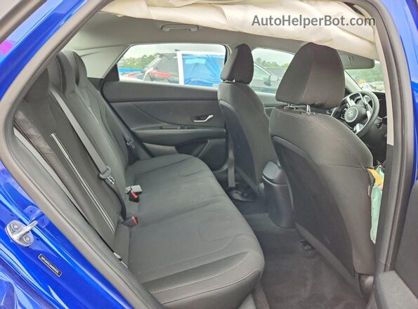 5NPLM4AGXMH044570 2021 HYUNDAI ELANTRA Blue 