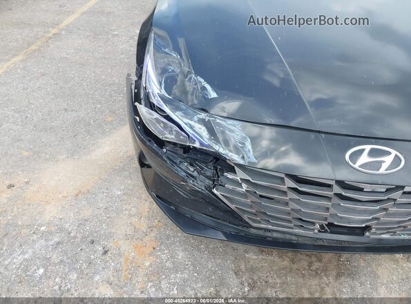 5NPLM4AGXMH045797 2021 HYUNDAI ELANTRA Black Widok z przodu