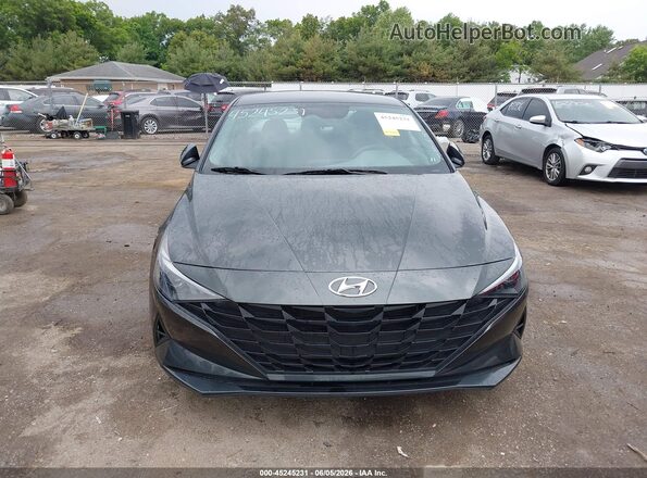 5NPLM4AGXNH076016 2022 HYUNDAI ELANTRA Gray Widok wnętrza z tyłu