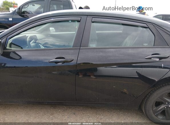 5NPLM4AGXPH095636 2023 HYUNDAI ELANTRA Black 