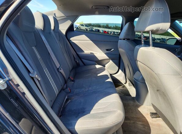 5NPLM4AGXPH104111 2023 HYUNDAI ELANTRA Charcoal 