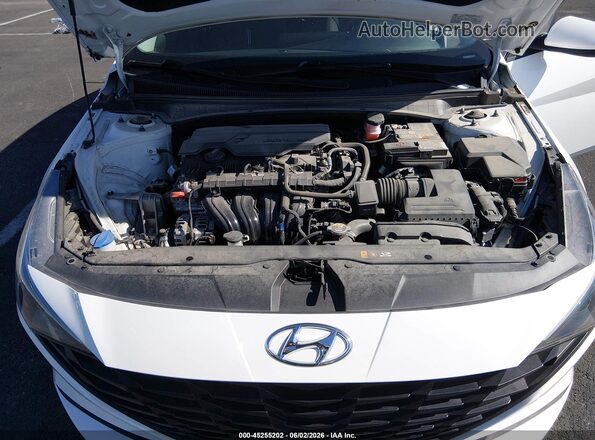 5NPLM4AGXPH118476 2023 HYUNDAI ELANTRA White Rear view