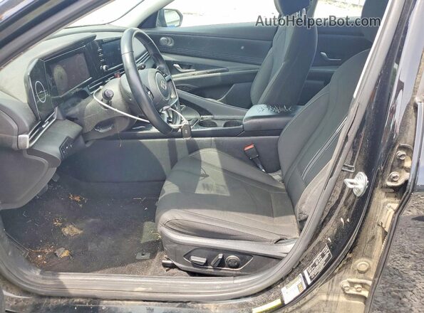 5NPLN4AG4NH056146 2022 HYUNDAI ELANTRA Black Սալոնի դիմացի տեսք