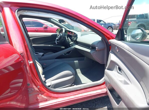5NPLN4AG7MH039467 2021 HYUNDAI ELANTRA Красный Вид салона спереди