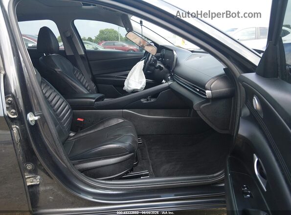 5NPLP4AG0NH058079 2022 HYUNDAI ELANTRA Black Սալոնի դիմացի տեսք