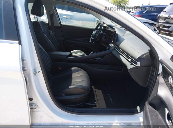 5NPLP4AG1MH024120 2021 HYUNDAI ELANTRA White Սալոնի դիմացի տեսք