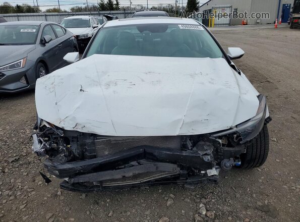 5NPLP4AG2MH023753 2021 HYUNDAI ELANTRA White 