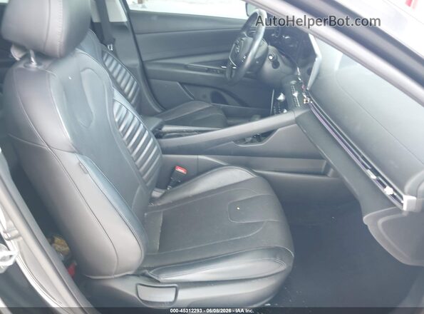 5NPLP4AG2MH037555 2021 HYUNDAI ELANTRA Gray Front interior view