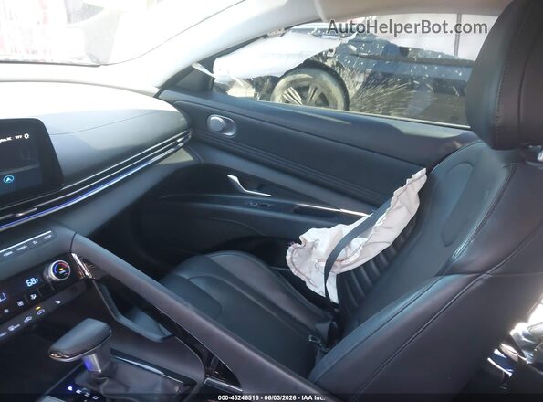 5NPLP4AG4PH111157 2023 HYUNDAI ELANTRA Blue წინა სალონის ხედი