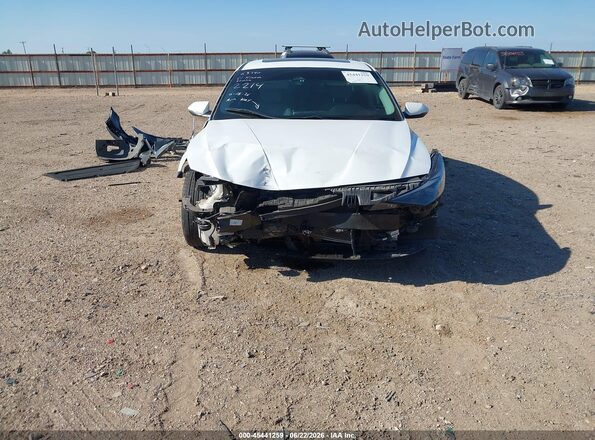 5NPLP4AGXMH002214 2021 HYUNDAI ELANTRA White Front view