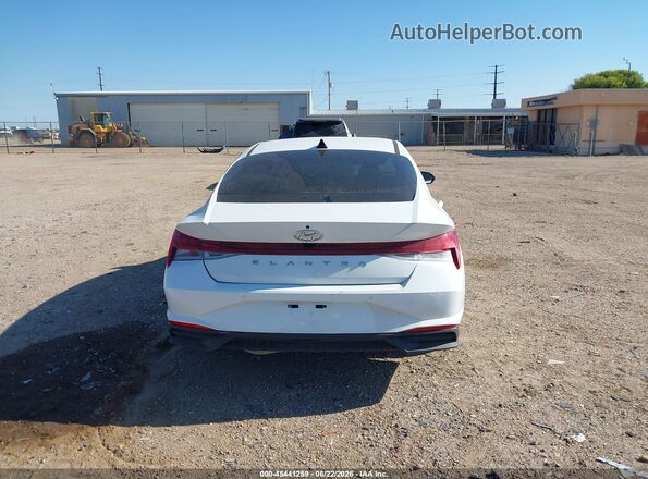 5NPLP4AGXMH002214 2021 HYUNDAI ELANTRA White 