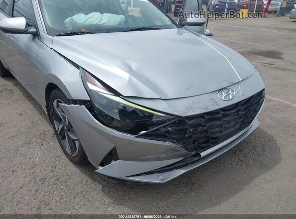 5NPLS4AG0PH090094 2023 HYUNDAI ELANTRA Silver Widok z przodu