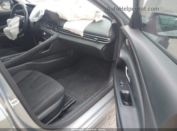 5NPLS4AG0PH090094 2023 HYUNDAI ELANTRA Silver Widok wnętrza z przodu