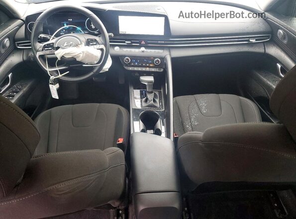5NPLS4AG0PH099782 2023 HYUNDAI ELANTRA Blue Widok deski rozdzielczej