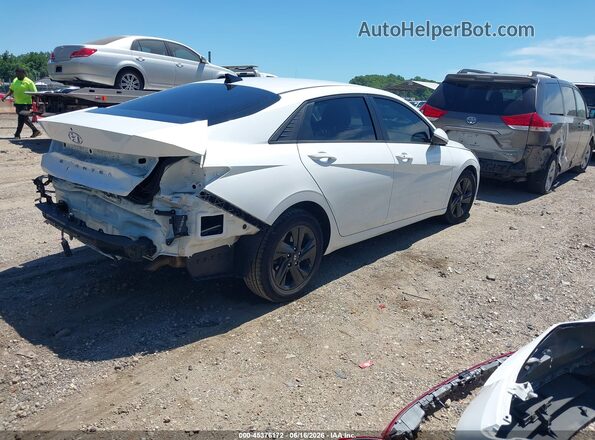 5NPLS4AG1NH058977 2022 HYUNDAI ELANTRA White უკანა მარჯვენა