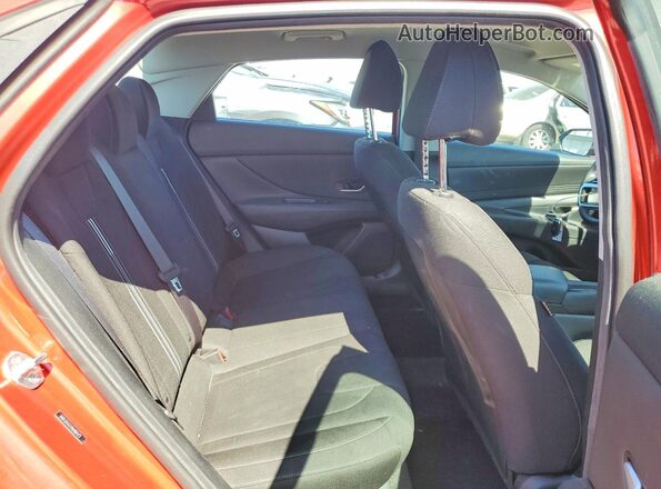 5NPLS4AG2NH084472 2022 HYUNDAI ELANTRA Red 