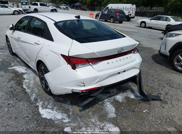 5NPLS4AG2PH114699 2023 HYUNDAI ELANTRA White Դիմացի տեսք
