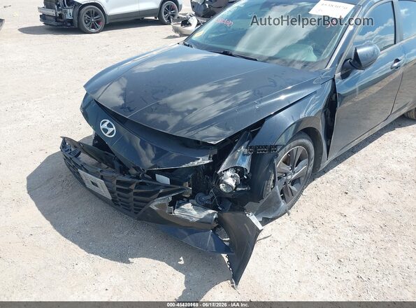 5NPLS4AG3MH036087 2021 HYUNDAI ELANTRA Black Front view