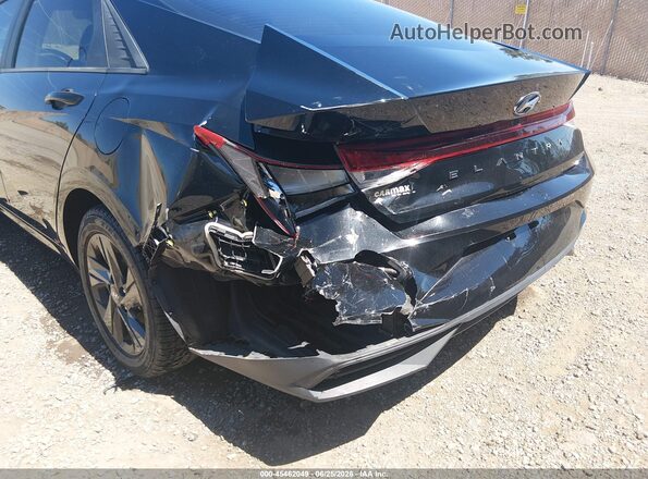 5NPLS4AG5NH056312 2022 HYUNDAI ELANTRA Черный Вид спереди