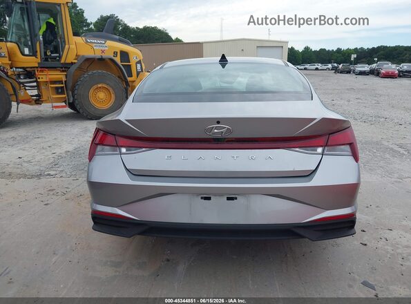 5NPLS4AG5NH075409 2022 HYUNDAI ELANTRA Silver 