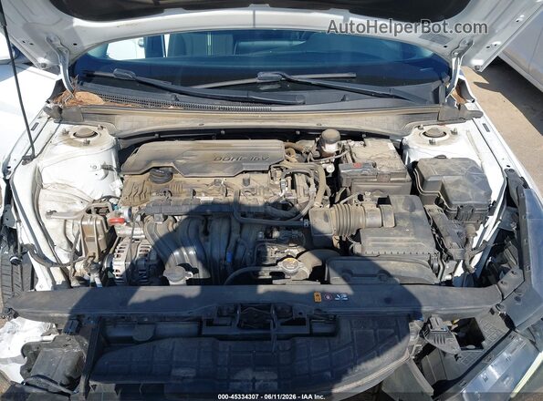 5NPLS4AG6MH018733 2021 HYUNDAI ELANTRA White Հետևի տեսք